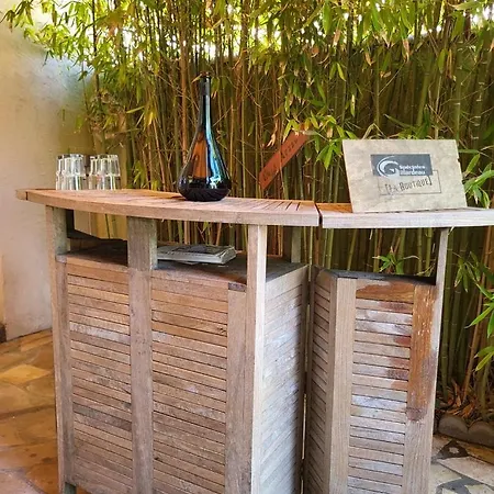 La Maison Blanche - Et Centre *